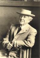 Frank Lloyd Wright - Architect